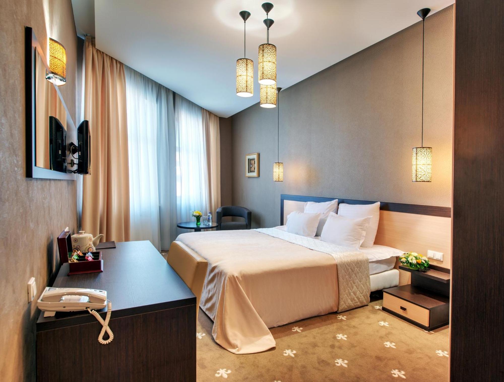 Ark Palace Hotel & Spa Odessa Esterno foto