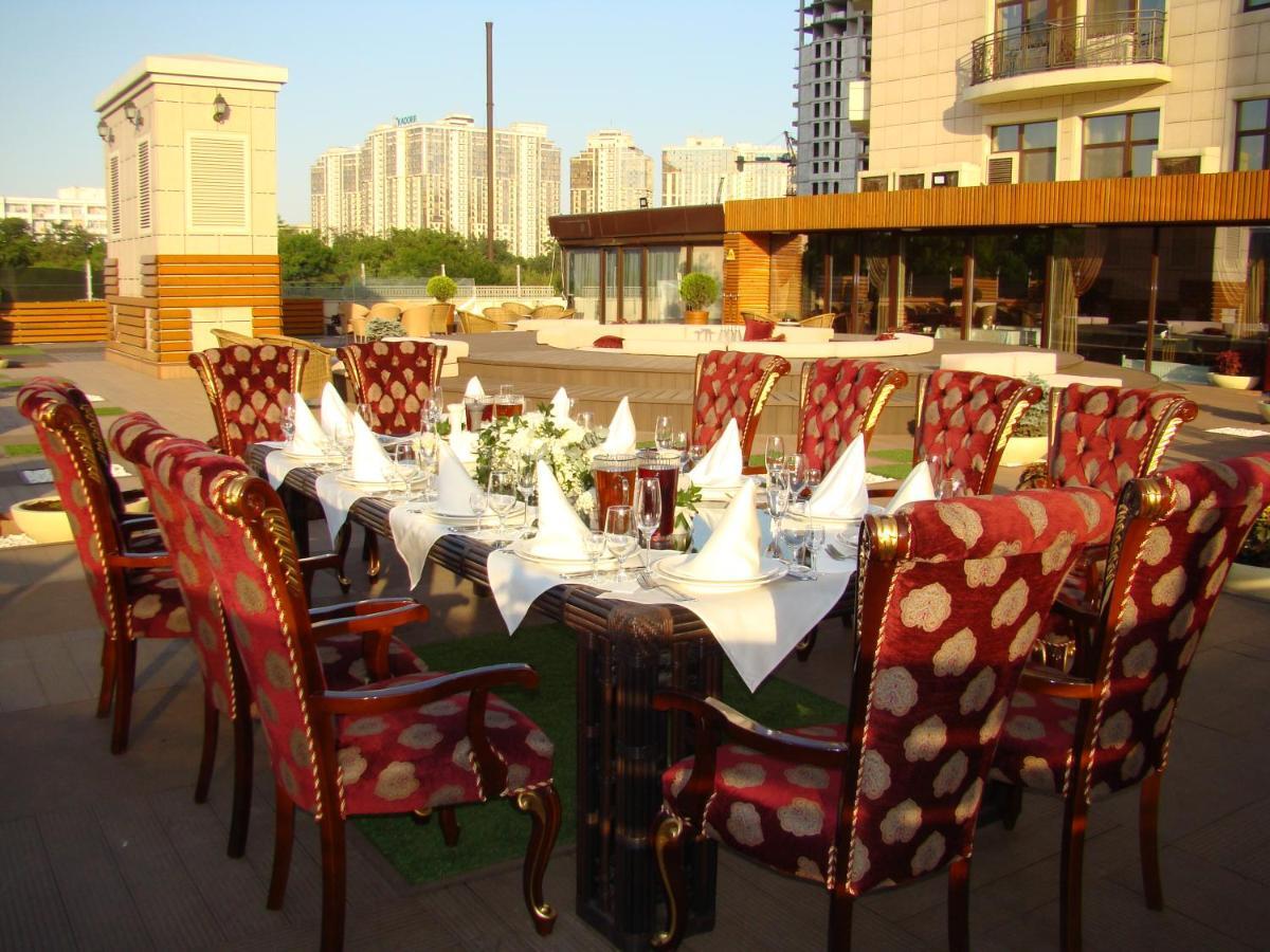 Ark Palace Hotel & Spa Odessa Esterno foto